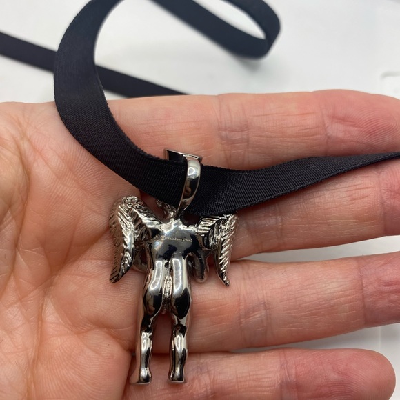 Vintage Guardian Angel Cherub Velvet Choker Necklace - Picture 7 of 7